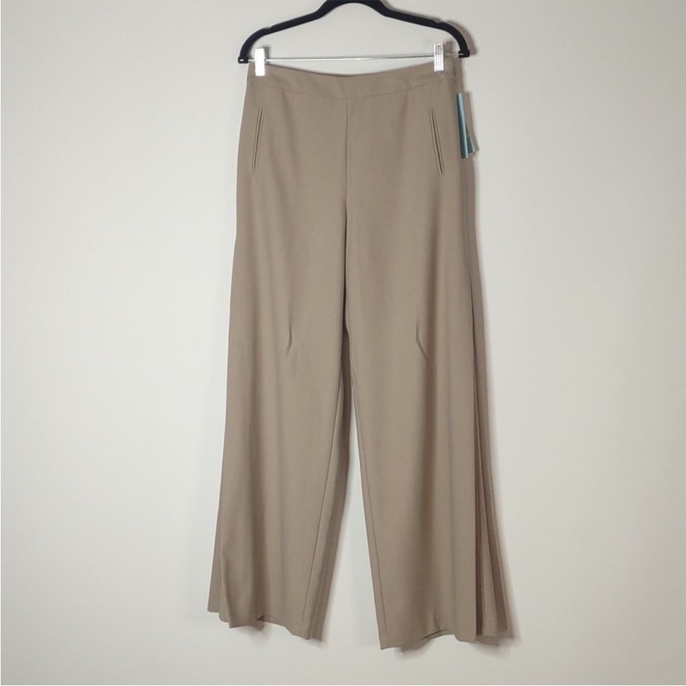 Antonio Melani NWT size 6 Beige High Waisted Wide Legged  Side Seam Fleat